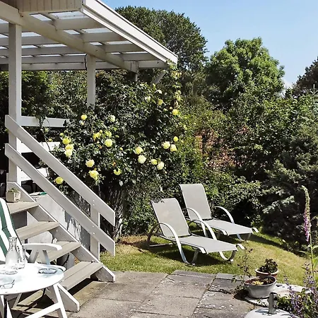 6 Person In Nykobing Sj-by Traum Casa de Férias Højby